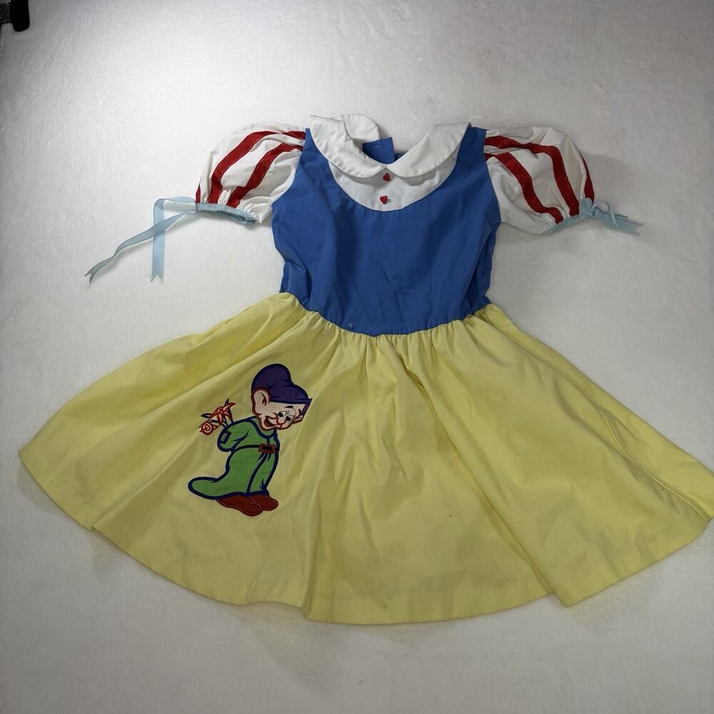 VTG Rare Disney Store Snow White Dress Size 5 Dopey On Skirt Fluffy Sleeves